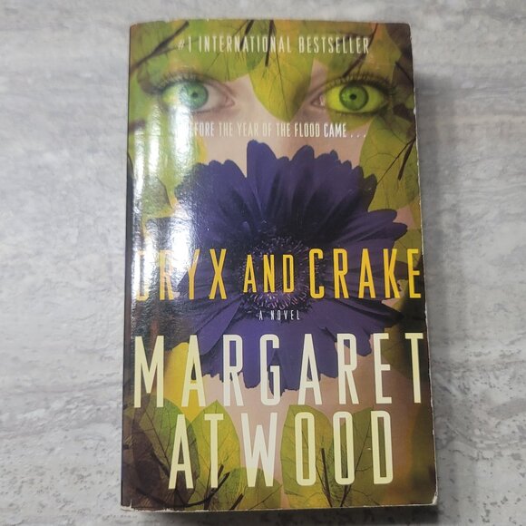 #364 Oryx and Crake Book Margaret Atwood - Picture 1 of 6
